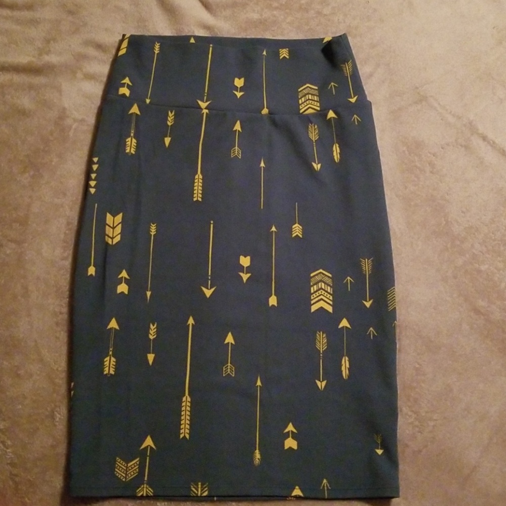 Lularoe cassie size small BNWOT